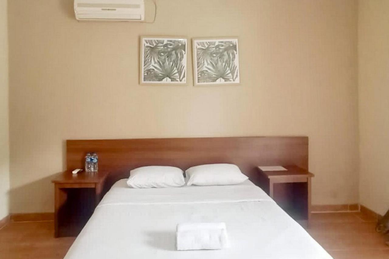 Hotel Shafira Pariaman Syariah Mitra Reddoorz Luaran gambar